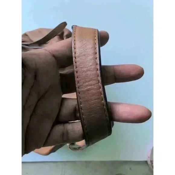 Michael Kors Acorn Convertible Shoulder Bag Gold Hardware Brown Leather Isabella - Picture 4 of 4